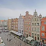 Apartament Wakcyjny Przy Ulicy Paryzntow
